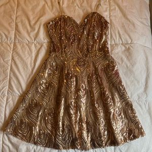 SEQUIN ROSE GOLD DRESS